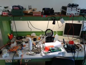 Laboratorio (durante il passaggio di consegne dal mio predecessore collega)